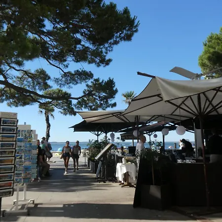 アパート Hyper Centre